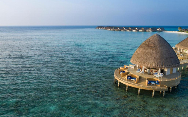 Emerald Faarufushi Resort & Spa - All Inclusive