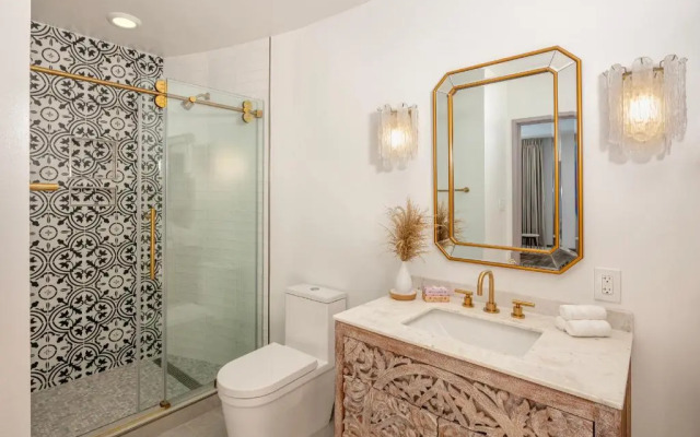 Cardiff by the Sea Lodge