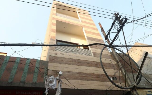 Oyo 39638 Hotel Indigo