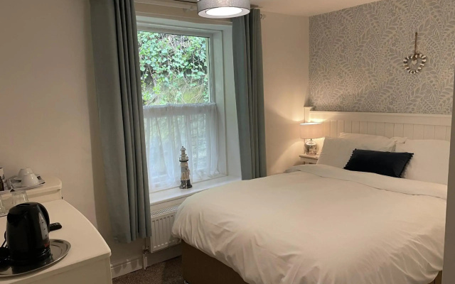 Little Mainstone Guest House