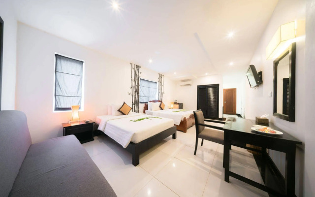La Residence Blanc D' Angkor