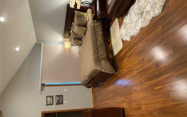 2040 Venice - 3 Br hHome