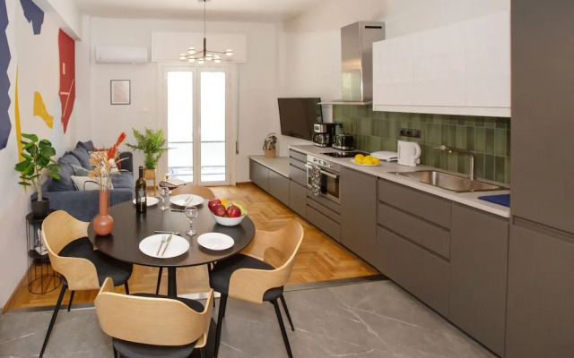 The Modern Studio by GHH