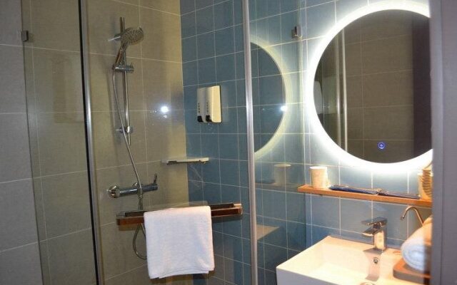 Home Inn Guiyang Middle Zhonghua Road Penshuichi