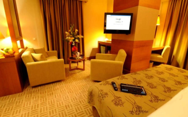 Tugcan Hotel