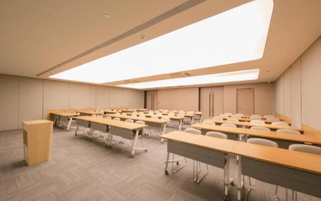 Ji Hotel(Chaoyang North Road, Communication Univer