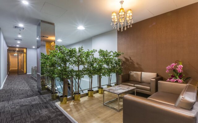 Leela Orchid Hotel