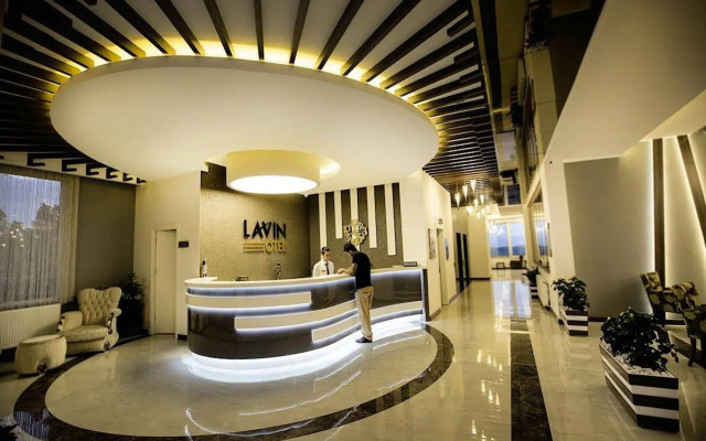 Lavin Otel
