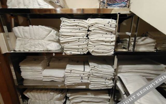 Zhaoping Shangyi Hotel