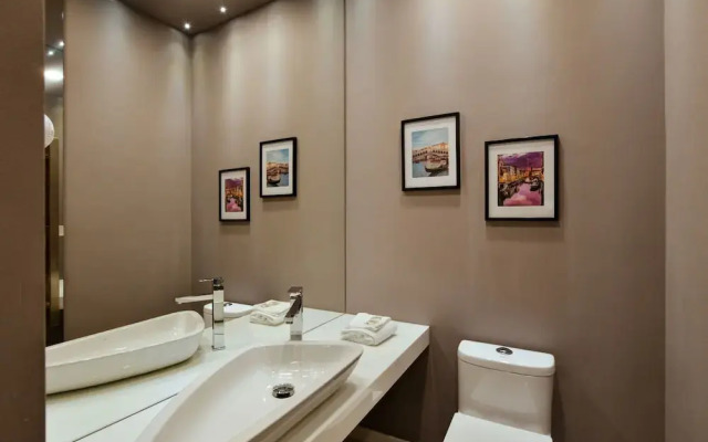 Europa Suites Medellin - Parque Lleras