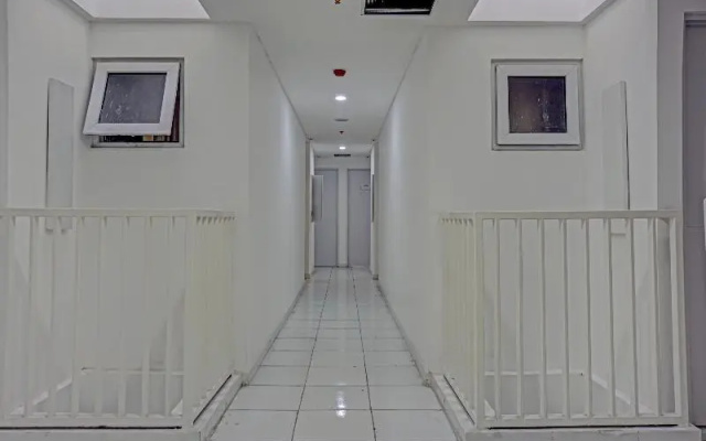 OYO 90120 Bolang Room