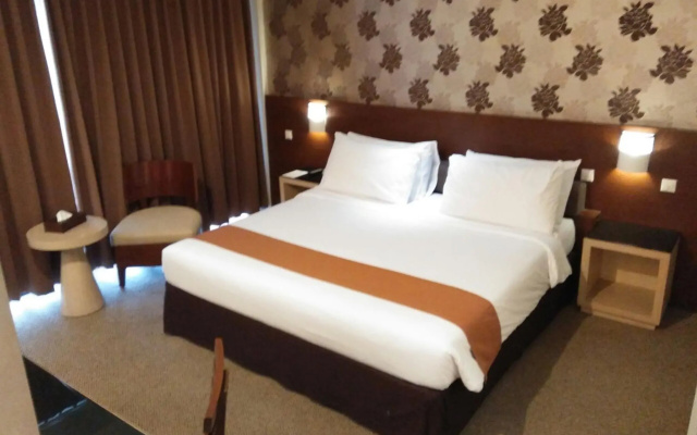 Horison Ultima Ratu Serang – Guest Rooms – Serang