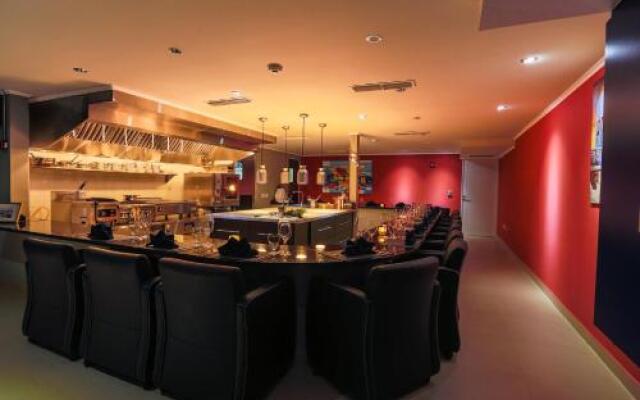 Executive Real Estate at Blue Residence