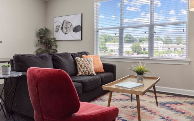 Kasa FreeMoreWest Charlotte