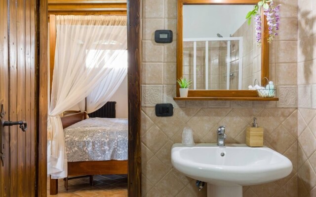 Casale Medievale-Per La Dolce Vita