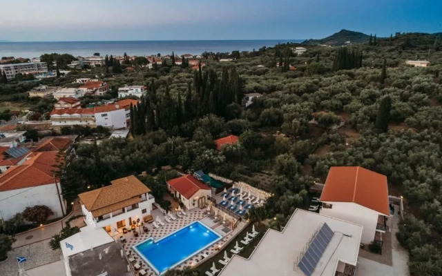 Potamitis Studios & Apartments