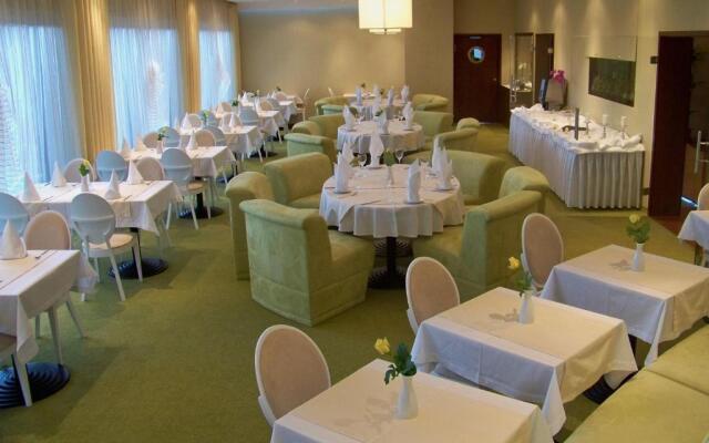 Hotel Gniecki