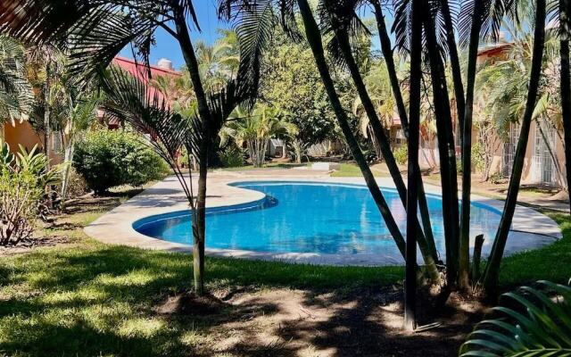 La Casita de Peter Ixtapa
