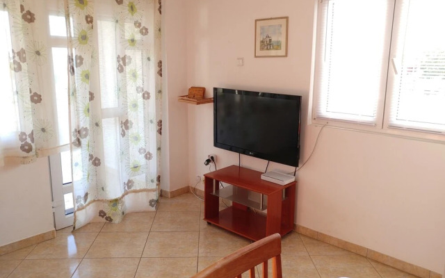 Astramaris Apartments