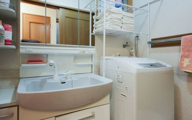 Komagome Luxury House