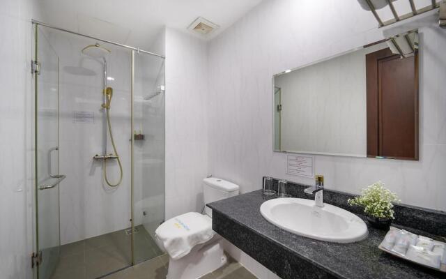 Platinum Beach Hotel