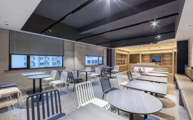 Yuexin Hotel (Shanghai Zhongshan Park Branch)