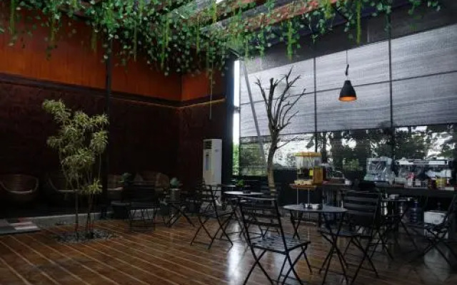 The Cakala Residence