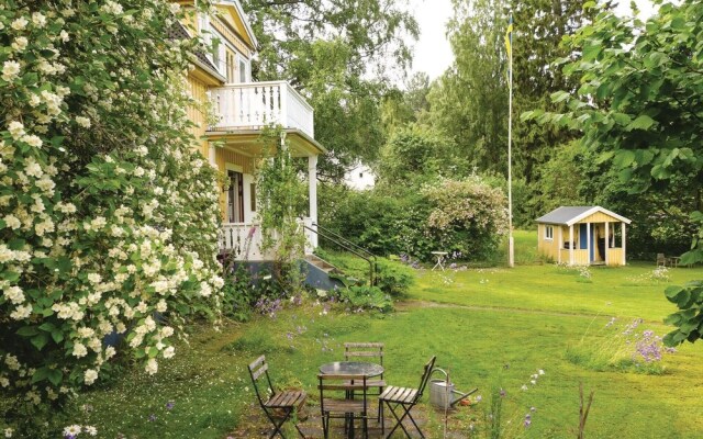 Amazing Home in Motala With 4 Bedrooms, Sauna and Wifi