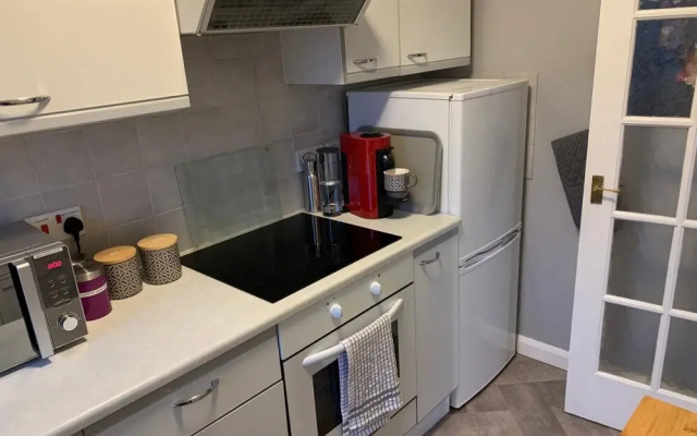 NEW Superb One Bedroom Getaway in Dysart Kirkcaldy
