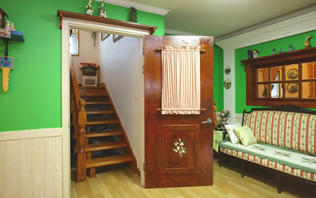 Ganghwado Helgi House Pension