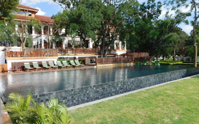 Sanctum Inle Resort