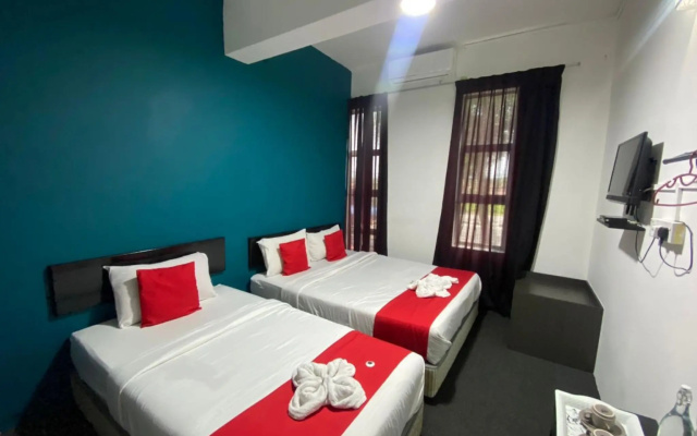 Hotel O Captain Hotel Cafe & Bistro – Guest Rooms – Sitiawan