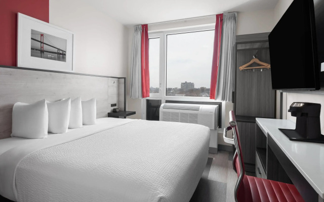 Ramada By Wyndham Brooklyn Near Flatbush