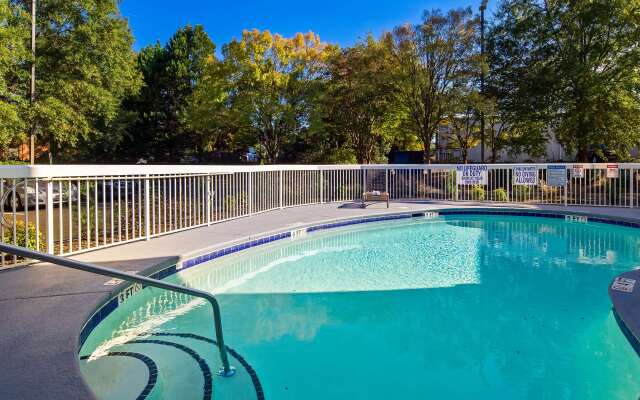 Best Western Plus Lexington Inn