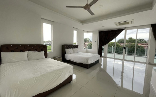 Alpine PD Taman Kiara 2 Homestay