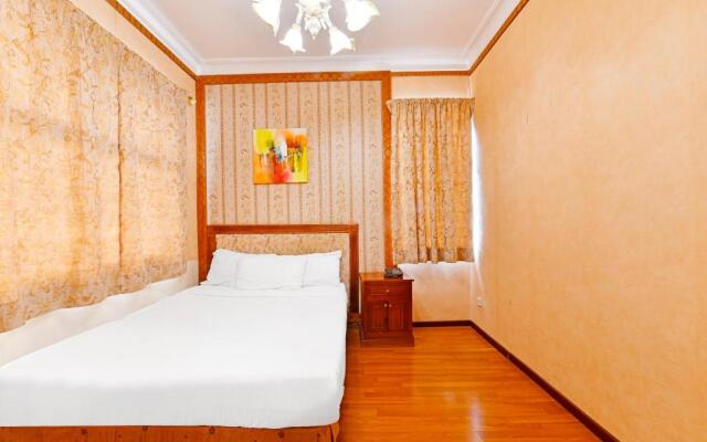 Moon Plaza Hotel