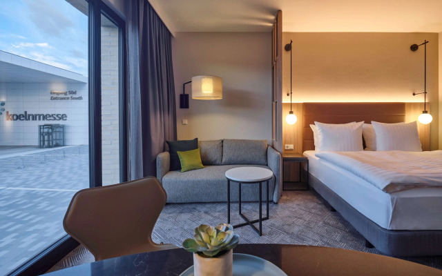 Adina Apartment Hotel Cologne