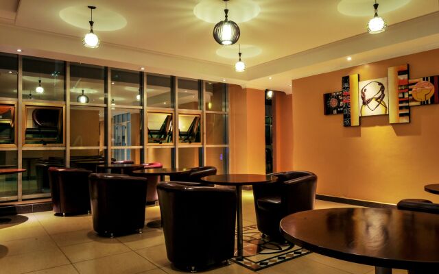 Russel Hotel