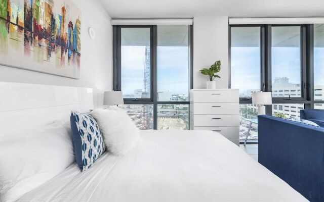 Bluebird Suites Downtown Brickell