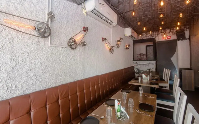 OYO 78659 Collection O Hotel Jayshree Domestic Airport