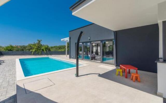 Holiday home Pomer Pomer