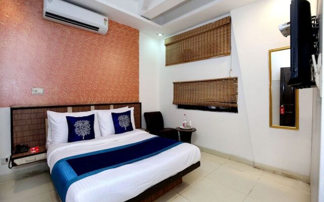 OYO 9631 Hotel Oak