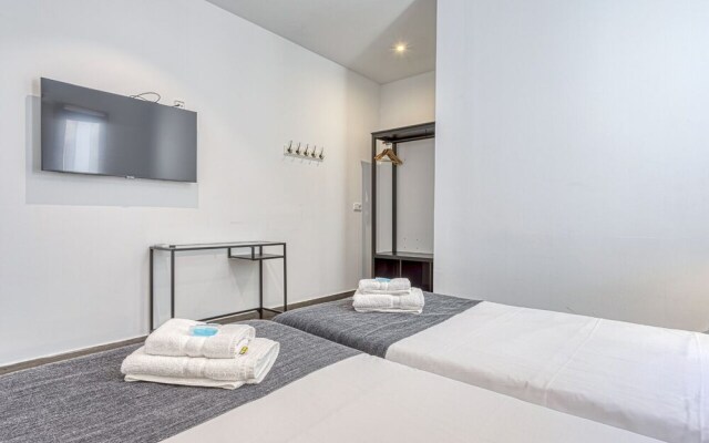 Hostal Bedmates