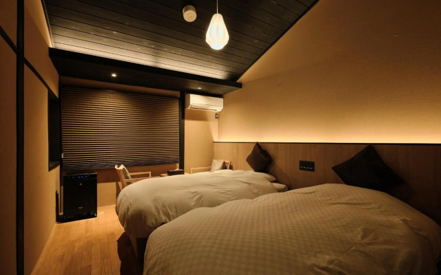 Tsumugi Hachijominamotocho