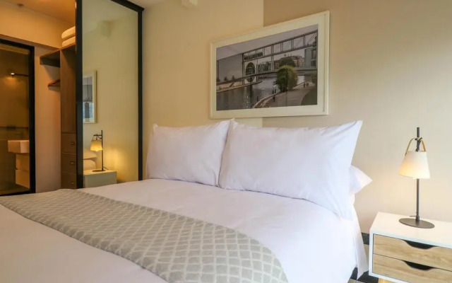 Zip Housing San Isidro