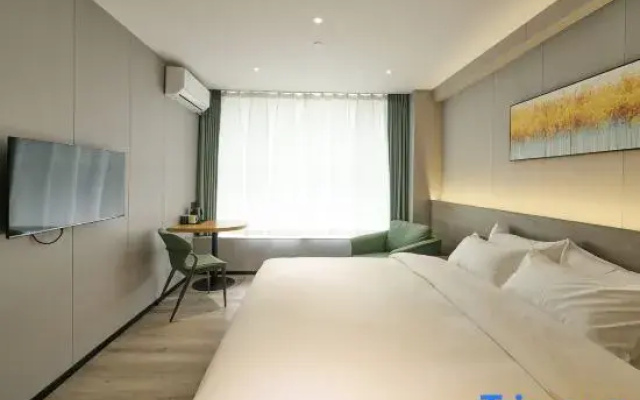 Tiantian Premium Hotel