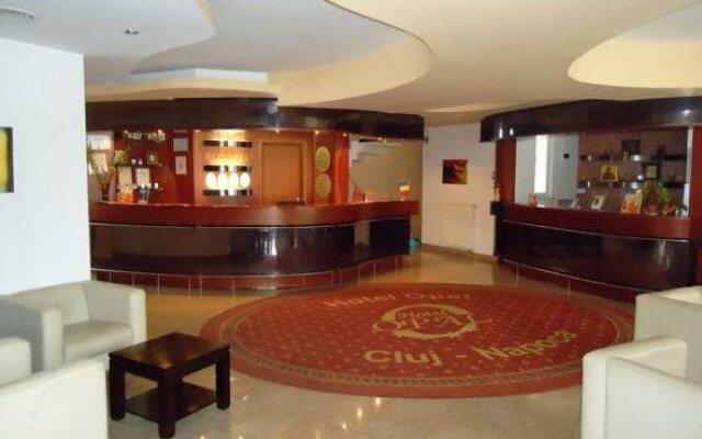 Hotel Opal