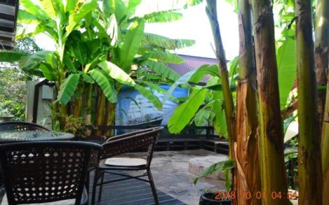 U Palycha Guest House