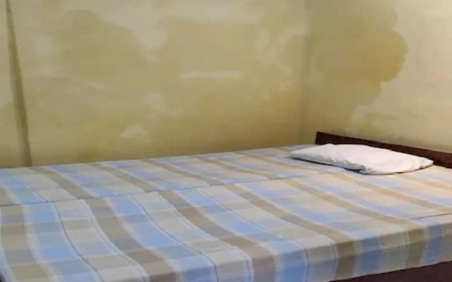 Goroomgo Sunder Guest House Gorakhpur