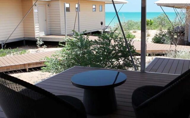 Eco Beach Wilderness Retreat